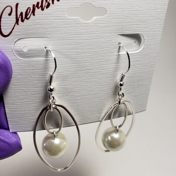 Women's Stylish Polished Silver tone Hoop, bead Design 2.5" drop dangle Earrings - Picture 5 of 6